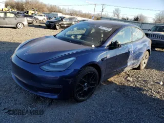2021 Tesla Model 3 Long Range z VIN 5YJ3E1EB1MF050086, wystawiony jako Copart lot #88271505 z przebiegiem 55 150 mil mil oraz Szkoda całkowita • Salvage title. Historia ofert i sprzedaży dostępna na DreamBid. Obrazek 1.