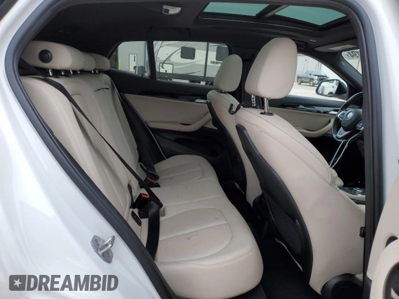 2023 BMW X2 sDrive28i with VIN WBXYH9C07P5V63719, listed as a Copart auction lot 87309194 with 43,124 mi miles and Salvage Title. Bid and sale history available at carsss.com. Image 10.
