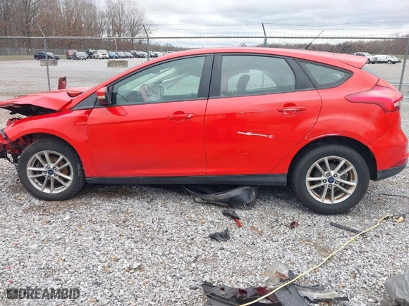 2016 Ford Focus SE with VIN 1FADP3K27GL345053, listed as a IAAI auction lot 41209266 with 1 mi miles. Bid and sale history available at carsss.com. Image 15.