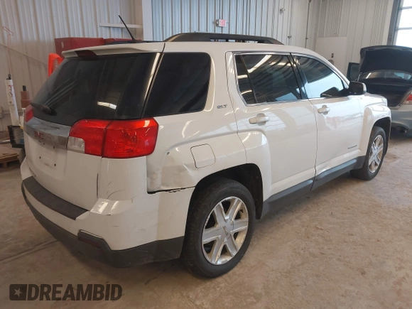 2011 GMC Terrain SLT-1 with VIN 2CTALUEC1B6477119, listed as a IAAI auction lot 41677493 with 226,431 mi miles and . Bid and sale history available at carsss.com. Image 4.