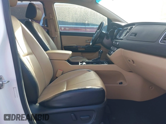 2016 Kia Sedona SX-L with VIN KNDME5C1XG6112686, listed as a IAAI auction lot 41662067 with 146,975 mi miles. Bid and sale history available at carsss.com. Image 5.