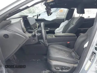 2023 Lexus RX 350h с VIN 2T2BBMCA1PC011986, выставлен на аукционе IAAI как лот 42153668 с пробегом Не указан миль и . История ставок и продаж доступна на DreamBid. Изображение 5.