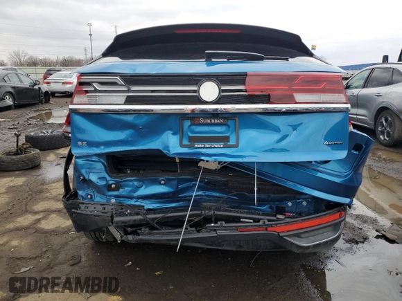 2024 Volkswagen Atlas SE with VIN 1V2HE2CA7RC214871, listed as a Copart auction lot 50061975 with 18,808 mi miles and Clean title. Bid and sale history available at DreamBid. Image 6.