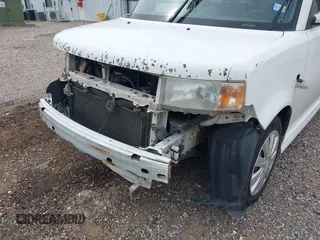 2005 Scion xB z VIN JTLKT324154018321, wystawiony jako IAAI lot #42189716 z przebiegiem 204 574 mil mil oraz . Historia ofert i sprzedaży dostępna na DreamBid. Obrazek 12.