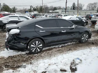 2020 Nissan Altima 2.5 SL with VIN 1N4BL4EW8LC240040, listed as a Copart auction lot 44364285 with 67,132 mi miles and Salvage Title. Bid and sale history available at carsss.com. Image 3.