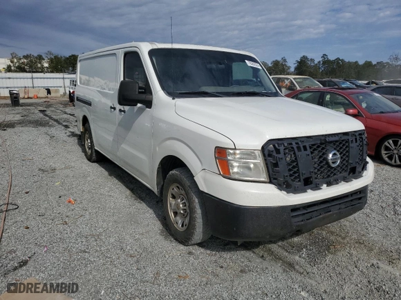 2014 Nissan NV Cargo SV with VIN 1N6BF0KM9EN105375, listed as a Copart auction lot 76562024 with 177,224 mi miles and Salvage Title. Bid and sale history available at carsss.com. Image 4.