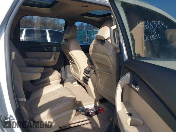 2011 GMC Acadia SLT2 with VIN 1GKKVSED1BJ184190, listed as a IAAI auction lot 41685394 with 211,742 mi miles. Bid and sale history available at carsss.com. Image 8.