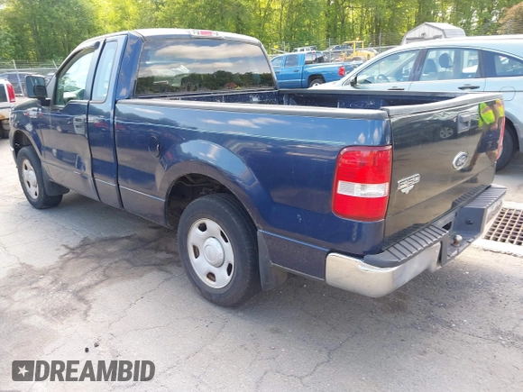 2006 Ford F-150 XL with VIN 1FTRF12276NA37276, listed as a IAAI auction lot 42397026 with Not provided miles and . Bid and sale history available at DreamBid. Image 3.
