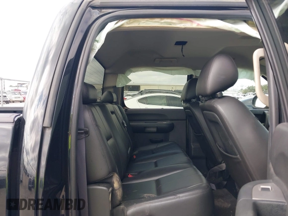 2011 GMC Sierra 1500 SLE z VIN 3GTP1VE0XBG306560, wystawiony jako IAAI lot #41496403 z przebiegiem 213 831 mil mil oraz . Historia ofert i sprzedaży dostępna na DreamBid. Obrazek 8.