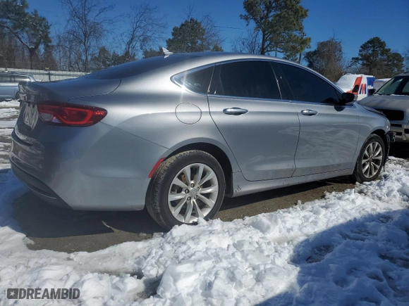 2015 Chrysler 200 C with VIN 1C3CCCCB0FN560538, listed as a Copart auction lot 45166515 with 62,617 mi miles and Salvage Title. Bid and sale history available at carsss.com. Image 3.