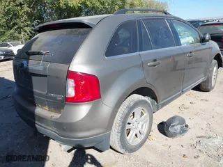 2014 Ford Edge Limited with VIN 2FMDK4KC0EBA84591, listed as a IAAI auction lot 42138076 with 152,375 mi miles. Bid and sale history available at carsss.com. Image 4.