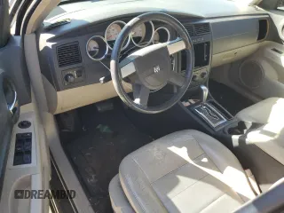 2005 Dodge Magnum SE z VIN 2D4FV48V95H189367, wystawiony jako Copart lot #74804394 z przebiegiem 155 141 mil mil oraz Szkoda całkowita • Salvage title. Historia ofert i sprzedaży dostępna na DreamBid. Obrazek 8.