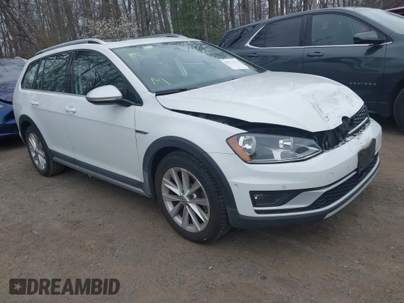 2017 Volkswagen Golf S z VIN 3VWH17AU8HM515411, wystawiony jako IAAI lot #41931252 z przebiegiem 106 421 mil mil oraz . Historia ofert i sprzedaży dostępna na DreamBid. Obrazek 1.