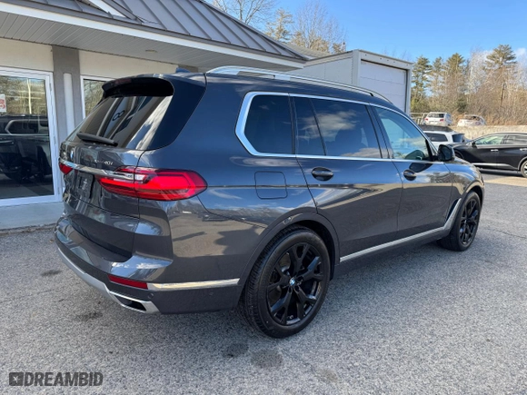 2019 BMW X7 xDrive40i with VIN 5UXCW2C55KLB44273, listed as a Copart auction lot 54593875 with 135,765 mi miles and Clean Title. Bid and sale history available at carsss.com. Image 4.