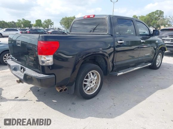 2008 Toyota Tundra z VIN 5TBEV541X8S482775, wystawiony jako IAAI lot #42225319 z przebiegiem 177 683 mil mil oraz . Historia ofert i sprzedaży dostępna na DreamBid. Obrazek 4.