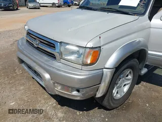 2000 Toyota 4Runner Limited with VIN JT3GN87R1Y0164022, listed as a IAAI auction lot 41990999 with 337,094 mi miles and . Bid and sale history available at DreamBid. Image 12.