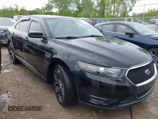 2016 Ford Taurus SHO z VIN 1FAHP2KT2GG100643, wystawiony jako IAAI lot #42277356 z przebiegiem 113 215 mil mil oraz . Historia ofert i sprzedaży dostępna na DreamBid. Obrazek 1.