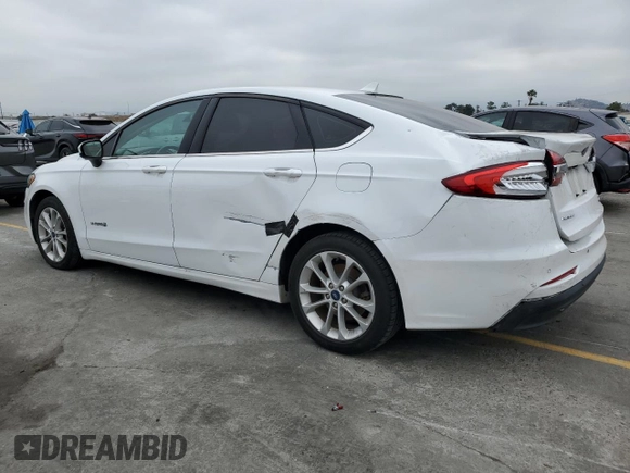 2019 Ford Fusion SE with VIN 3FA6P0LU5KR137836, listed as a Copart auction lot 56039075 with 54,029 mi miles and Clean Title. Bid and sale history available at DreamBid. Image 2.