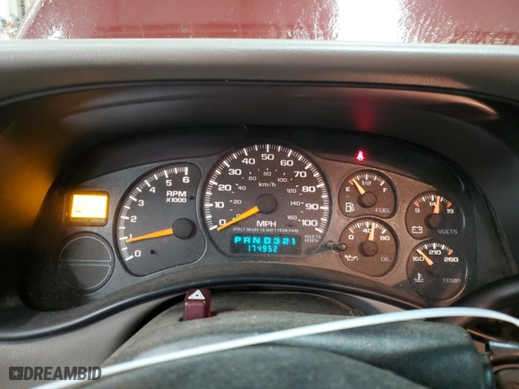 2000 Chevrolet Silverado 1500 with VIN 1GCEK14V6YZ295415, listed as a Copart auction lot 86089204 with 174,952 mi miles and Clean Title. Bid and sale history available at carsss.com. Image 9.