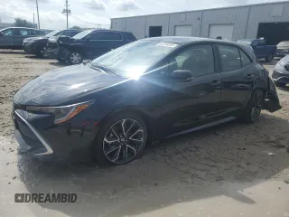 2021 Toyota Corolla Hatchback XSE with VIN JTNC4MBE5M3108339, listed as a Copart auction lot 64245054 with 3,246 mi miles and Salvage Title. Bid and sale history available at carsss.com. Image 1.