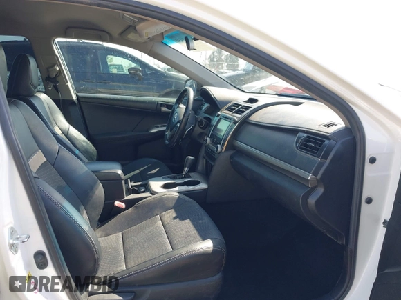 2012 Toyota Camry L with VIN 4T1BF1FK3CU560089, listed as a IAAI auction lot 42161930 with 174,104 mi miles. Bid and sale history available at carsss.com. Image 5.
