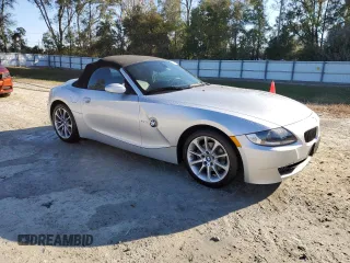 2008 BMW Z4 3.0i with VIN 4USBU33548LW76249, listed as a Copart auction lot 45762965 with 23,352 mi miles and Salvage title. Bid and sale history available at DreamBid. Image 4.