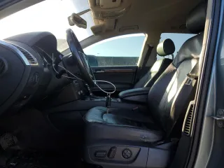 2007 Audi Q7 Premium with VIN WA1BY74L37D035210, listed as a Copart auction lot 52776075 with 233,829 mi miles and Clean Title. Bid and sale history available at carsss.com. Image 7.