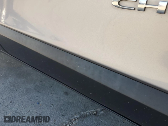 2018 Jeep Cherokee Latitude Plus with VIN 1C4PJLLBXJD538662, listed as a Copart auction lot 55590635 with 83,546 mi miles and Salvage title. Bid and sale history available at DreamBid. Image 12.
