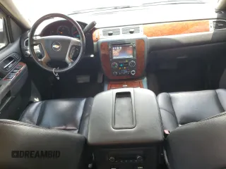 2012 Chevrolet Avalanche LTZ z VIN 3GNTKGE72CG295762, wystawiony jako Copart lot #58274695 z przebiegiem 106 575 mil mil oraz Szkoda całkowita • Salvage title. Historia ofert i sprzedaży dostępna na DreamBid. Obrazek 8.