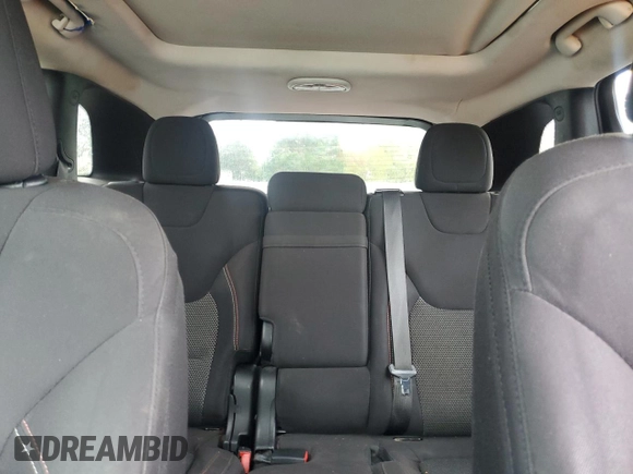 2016 Jeep Cherokee Latitude with VIN 1C4PJMCS8GW250805, listed as a Copart auction lot 52947755 with 135,399 mi miles and Clean Title. Bid and sale history available at carsss.com. Image 10.