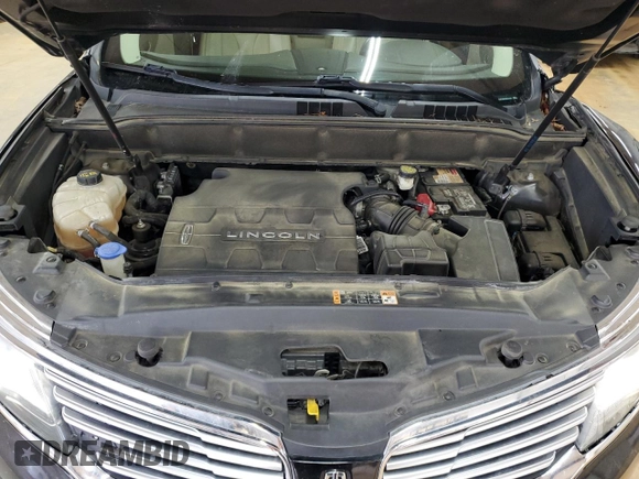 2016 Lincoln MKX Select z VIN 2LMTJ8KR3GBL21785, wystawiony jako Copart lot #52486235 z przebiegiem 147 904 mil mil oraz Szkoda całkowita • Salvage title. Historia ofert i sprzedaży dostępna na DreamBid. Obrazek 12.