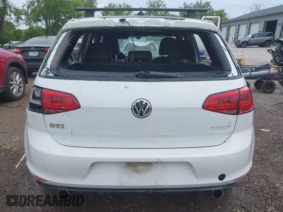 2015 Volkswagen GTI S z VIN 3VW4T7AU6FM016676, wystawiony jako IAAI lot #42342174 z przebiegiem 129 638 mil mil oraz . Historia ofert i sprzedaży dostępna na DreamBid. Obrazek 16.