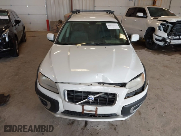 2008 Volvo XC70 с VIN YV4BZ982681005778, выставлен на аукционе IAAI как лот 42254211 с пробегом 123 609 миль миль и . История ставок и продаж доступна на DreamBid. Изображение 12.