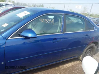 2006 Chevrolet Impala LT 3.9L with VIN 2G1WC581069392058, listed as a IAAI auction lot 42150581 with 198,718 mi miles and . Bid and sale history available at DreamBid. Image 14.