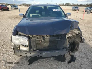 2016 Chrysler 300 with VIN 2C3CCAET5GH224307, listed as a Copart auction lot 85364674 with 81,849 mi miles and Salvage Title. Bid and sale history available at carsss.com. Image 5.