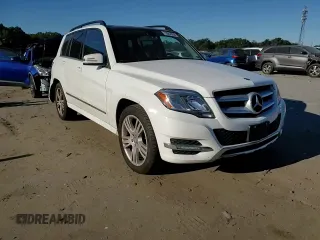 2015 Mercedes-Benz GLK 350 with VIN WDCGG8JB9FG435277, listed as a Copart auction lot 75062284 with 111,867 mi miles and Salvage Title. Bid and sale history available at DreamBid. Image 12.