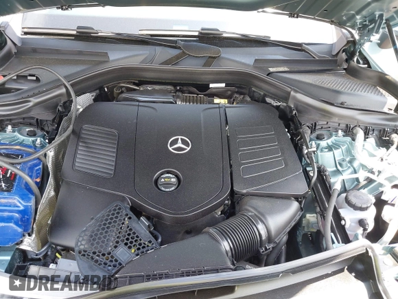 2025 Mercedes-Benz GLC 300 z VIN W1NKM4HB7SF357792, wystawiony jako IAAI lot #42177374 z przebiegiem 982 mil mil oraz . Historia ofert i sprzedaży dostępna na DreamBid. Obrazek 10.