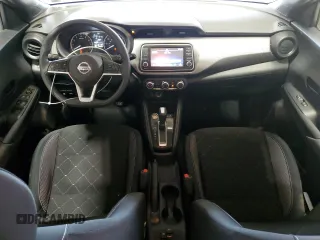 2019 Nissan Kicks S with VIN 3N1CP5CU4KL561427, listed as a Copart auction lot 52335125 with 34,035 mi miles and Salvage Title. Bid and sale history available at DreamBid. Image 8.