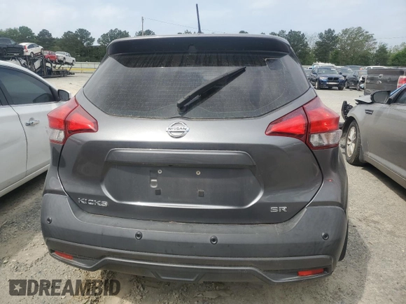 2020 Nissan Kicks SR with VIN 3N1CP5DV1LL484377, listed as a Copart auction lot 51981925 with 29,588 mi miles and Salvage Title. Bid and sale history available at carsss.com. Image 6.