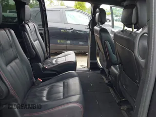 2019 Dodge Grand Caravan GT z VIN 2C4RDGEG8KR674402, wystawiony jako IAAI lot #42311861 z przebiegiem 118 451 mil mil oraz . Historia ofert i sprzedaży dostępna na DreamBid. Obrazek 8.