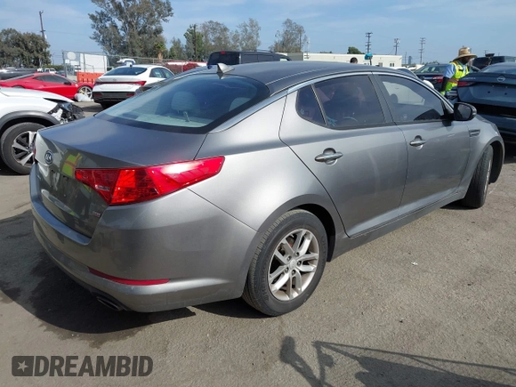 2012 Kia Optima LX with VIN 5XXGM4A71CG082202, listed as a IAAI auction lot 42046876 with Not Provided miles and . Bid and sale history available at carsss.com. Image 4.