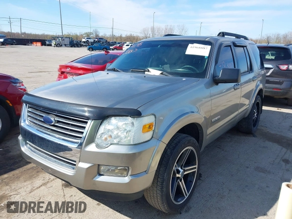 2008 Ford Explorer XLT with VIN 1FMEU63EX8UB29593, listed as a IAAI auction lot 41968887 with 145,742 mi miles. Bid and sale history available at carsss.com. Image 6.