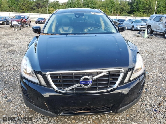 2011 Volvo XC60 3.2L with VIN YV4952DL4B2191435, listed as a Copart auction lot 70192494 with 294,224 mi miles and Salvage Title. Bid and sale history available at carsss.com. Image 5.