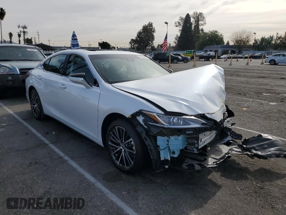 2024 Lexus ES with VIN 58ADZ1B18RU172578, listed as a Copart auction lot 42027655 with 8,339 mi miles and Salvage Title. Bid and sale history available at carsss.com. Image 4.