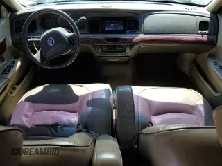 2001 Mercury Grand Marquis LS z VIN 2MEFM75W11X612617, wystawiony jako Copart lot #54782295 z przebiegiem 171 944 mil mil oraz Szkoda całkowita • Salvage title. Historia ofert i sprzedaży dostępna na DreamBid. Obrazek 8.