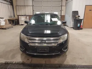 2010 Ford Fusion Hybrid with VIN 3FADP0L39AR140087, listed as a IAAI auction lot 41737705 with 118,563 mi miles. Bid and sale history available at carsss.com. Image 12.