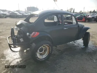 1967 Volkswagen Beetle with VIN 117653432, listed as a Copart auction lot 43755205 with Not Provided miles and Clean Title. Bid and sale history available at DreamBid. Image 3.