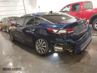 2019 Kia Optima EX with VIN 5XXGU4L19KG285328, listed as a IAAI auction lot 41653327 with 114,251 mi miles. Bid and sale history available at carsss.com. Image 3.