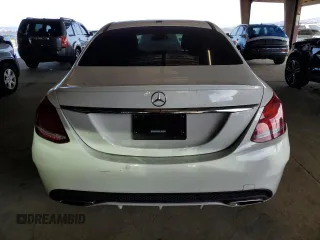 2018 Mercedes-Benz C 300 with VIN 55SWF4JB9JU280132, listed as a Copart auction lot 61803625 with 44,298 mi miles and Salvage title. Bid and sale history available at DreamBid. Image 6.