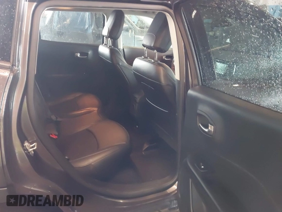 2021 Jeep Compass Latitude z VIN 3C4NJDBB3MT526057, wystawiony jako IAAI lot #42186267 z przebiegiem 32 393 mil mil oraz . Historia ofert i sprzedaży dostępna na DreamBid. Obrazek 8.